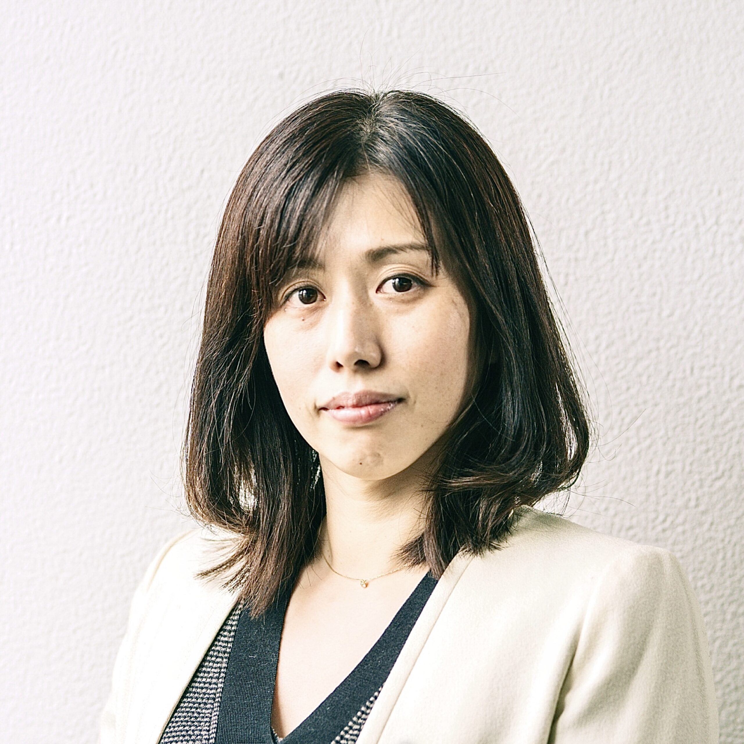 智原 彰子