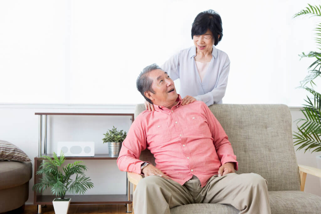 日本人 シニア夫婦